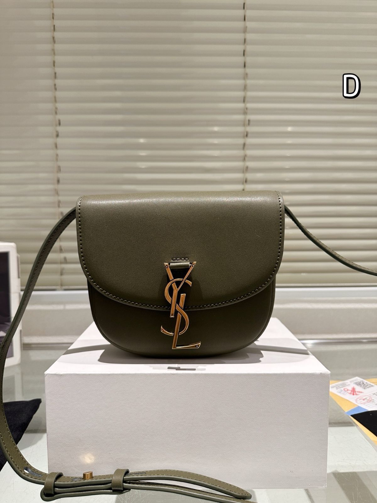 SAINT LAURENT KAIA small カイア スモール サンローラン SAINT LAURENT SAINT LAURENT バッグ KAIA small
