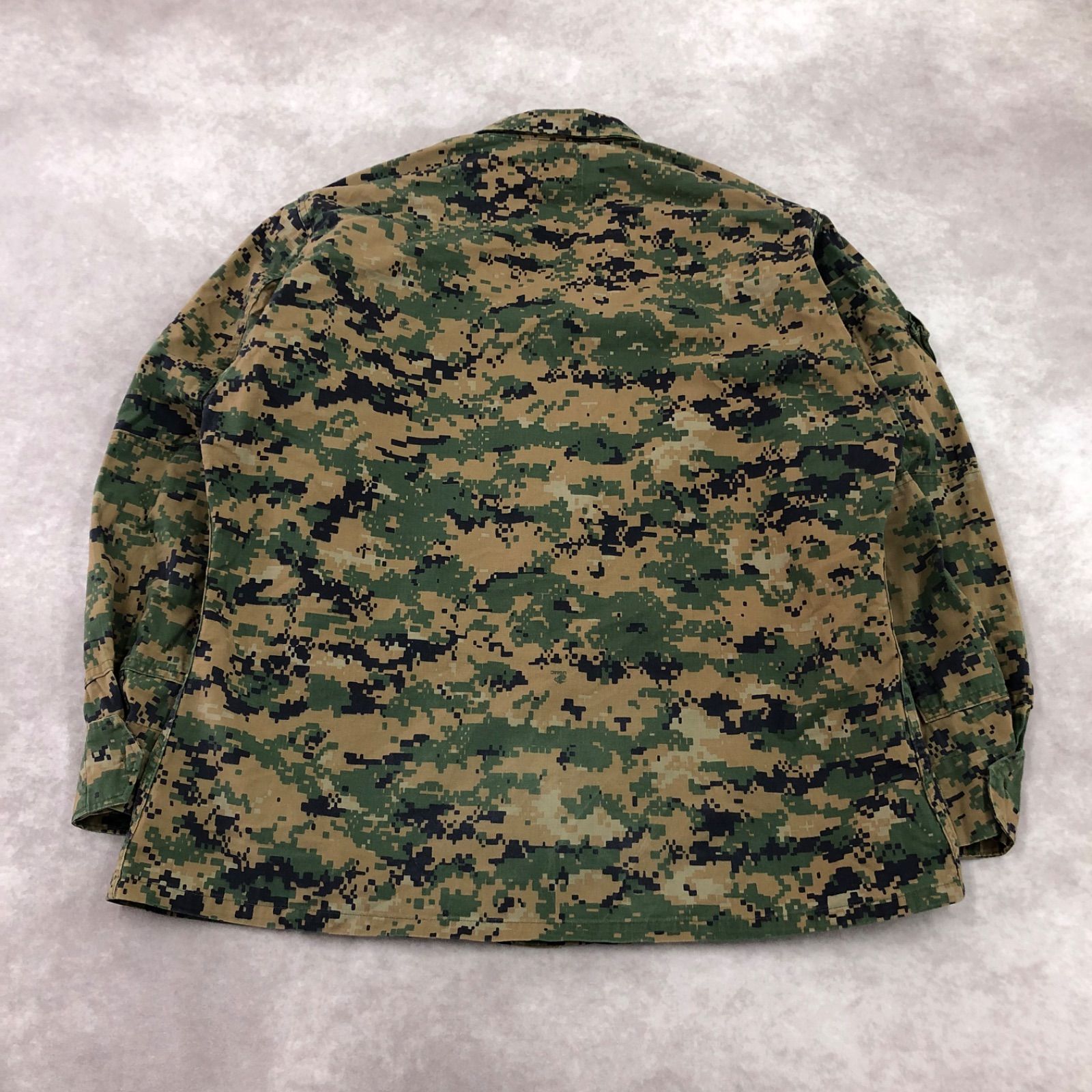 米軍実物 アメリカ軍 U.S.ARMY 2006年製 00s カモフラ 迷彩柄  刺繍 フィールドジャケット ミリタリージャケット