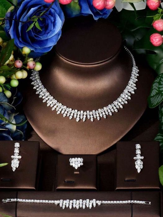 ジュエリー レディース セット 1セット ミニマリストジュエリーセット キュービックジルコニア ひし形デコレーション 女性の日常アクセサリーに適しています