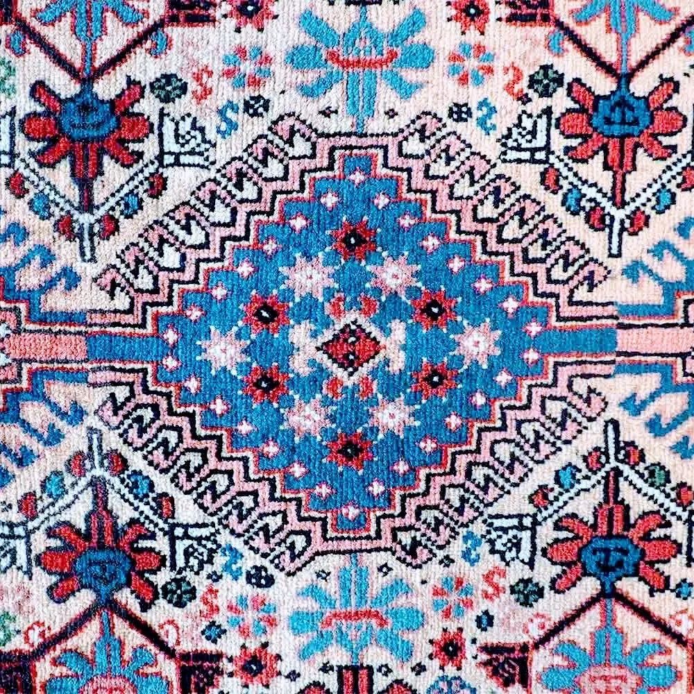 小説 ペルシャ絨毯 ヤラメ産 ラグ サイズ100×152cm 直立の