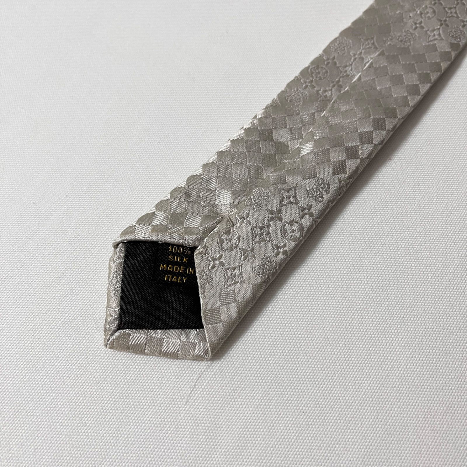 美品 LOUIS VUITTON ルイヴィトン ネクタイ シルク100% ライト