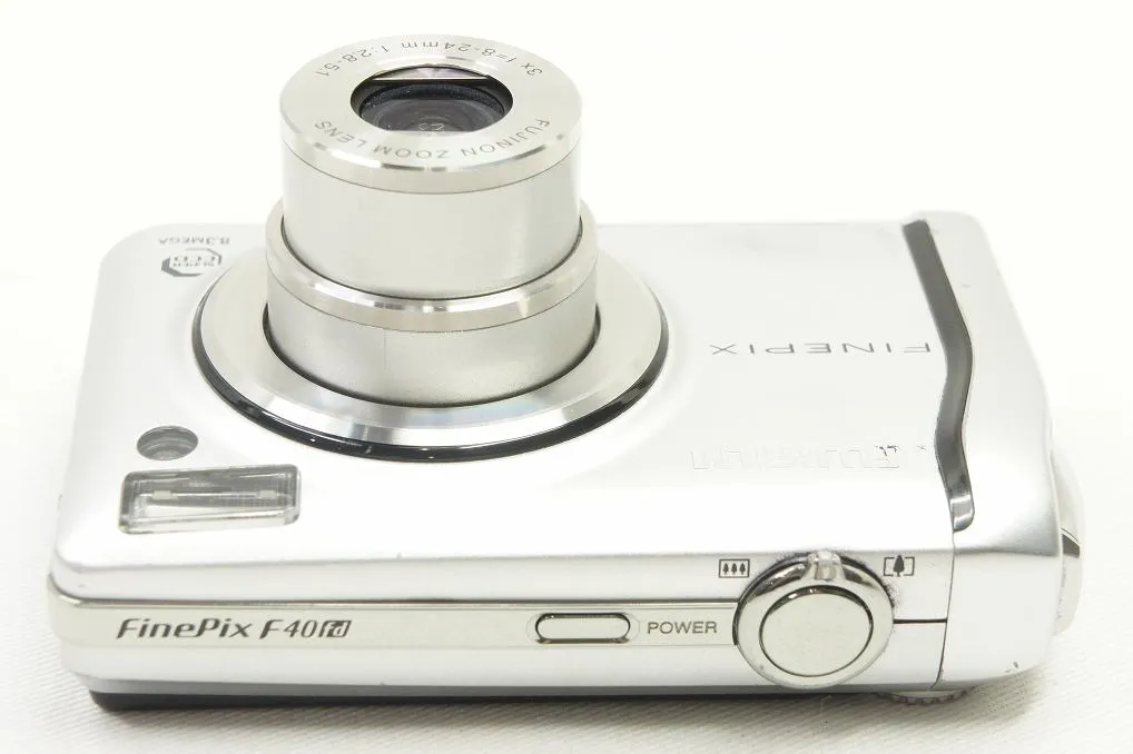 カメラ FUJIFILM フジフィルム FinePix F40fd コンパクトデジタル
