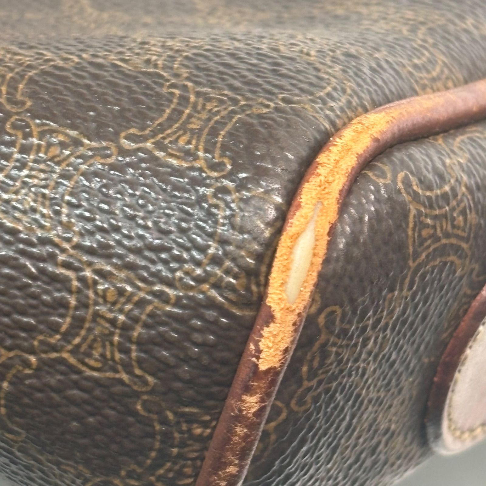 CELINE|セリーヌ|ショルダーバッグ|肩掛けバッグ|ブラウン|マカダム柄|角擦れあり|