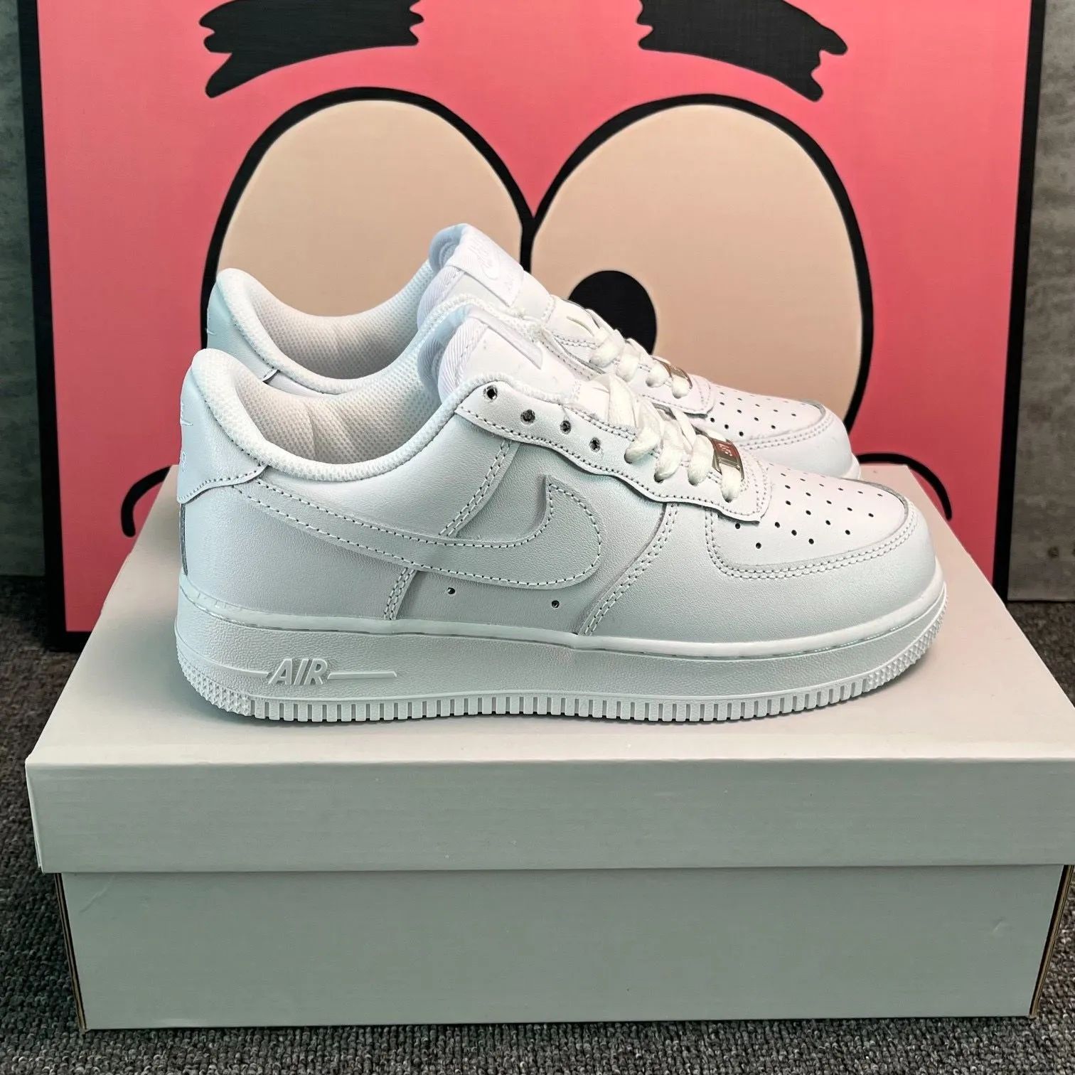 ✨大特価✨ Nike Air Force 1 Low FORCE 1 スニーカー