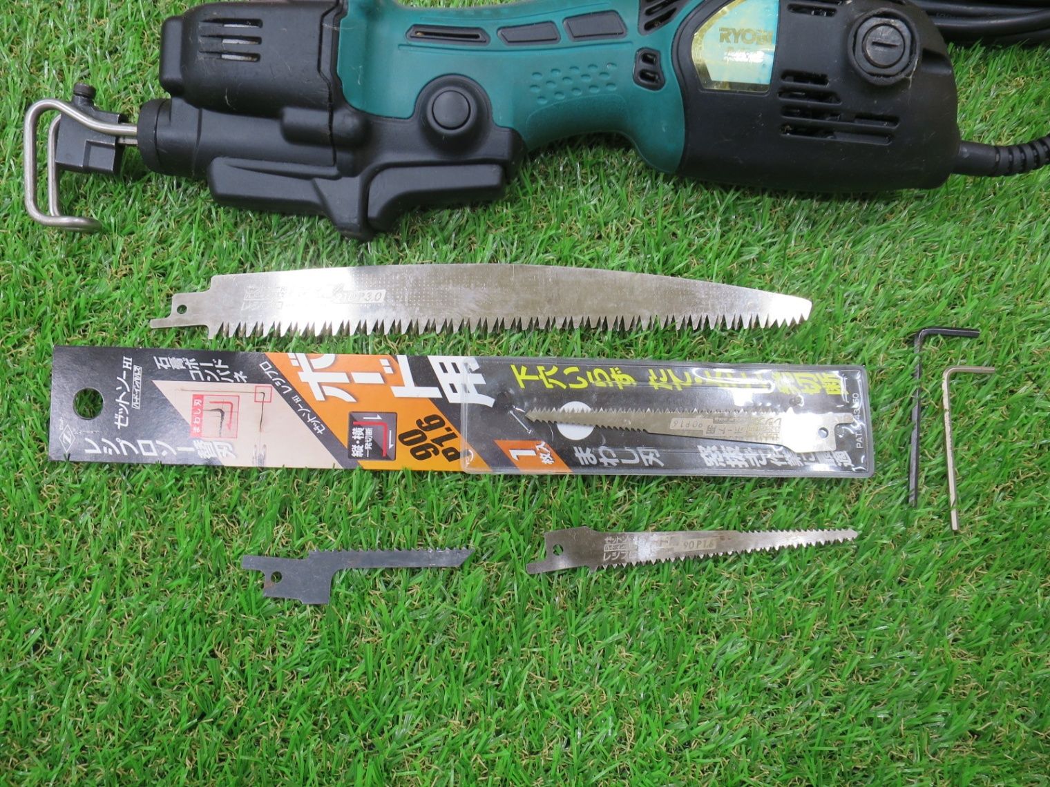 RYOBI リョービ 小型レシプロソー RJK-120 コード式 セーバソー セーバーソー 電気のこぎり 電動ノコギリ