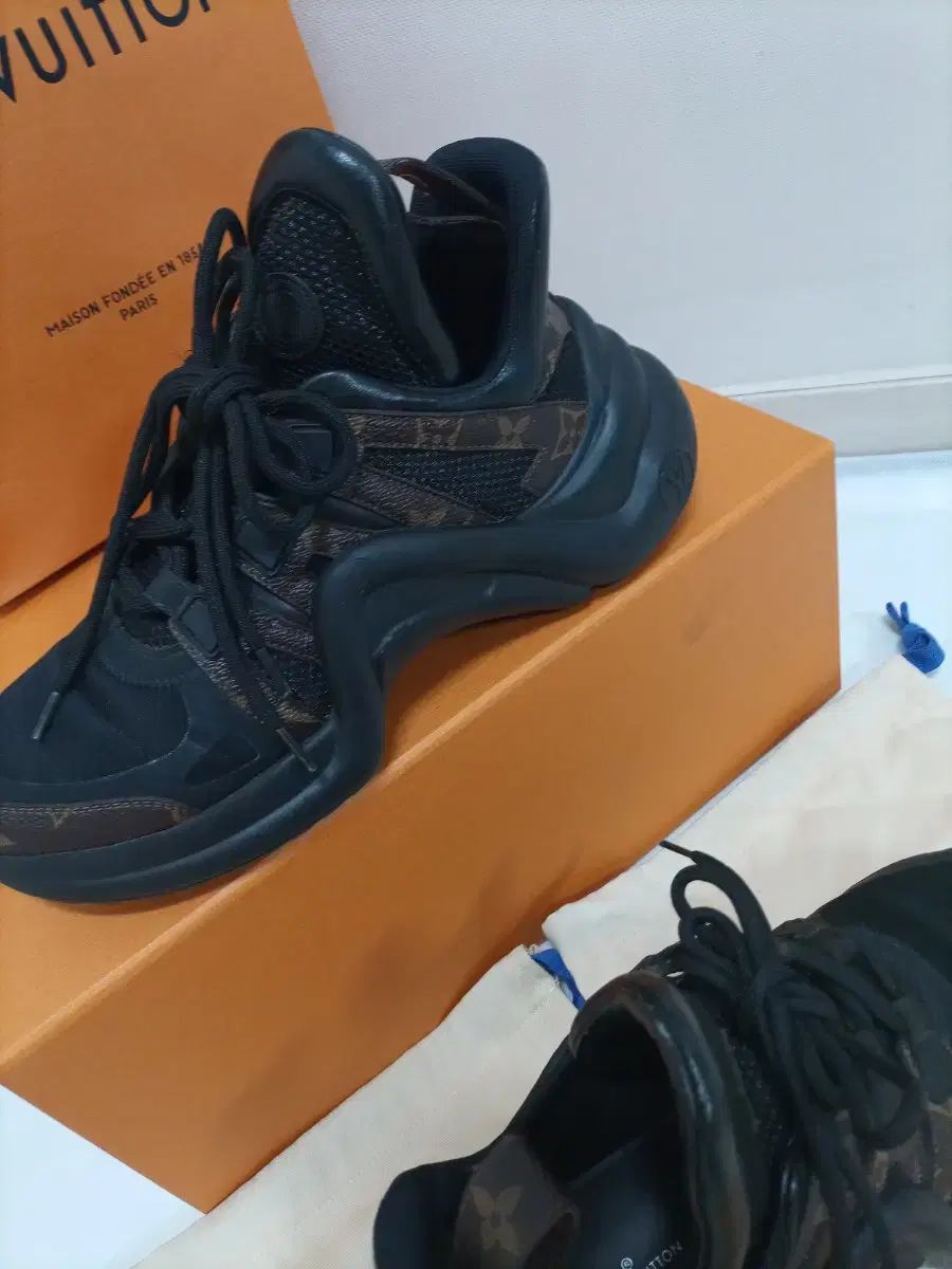 A ＋ 245 |ルイ ヴィトン アーチライト 38 真正性検査完了 KIN-KAAI_COM