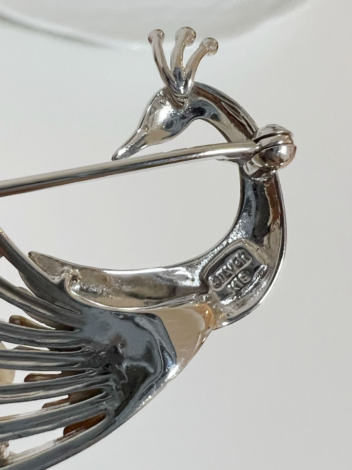 JANUS ビンテージトンボのブローチ　動く尾を持つ JANUS ビンテージトンボのブローチ 動く尾を持つ トンボのブローチ