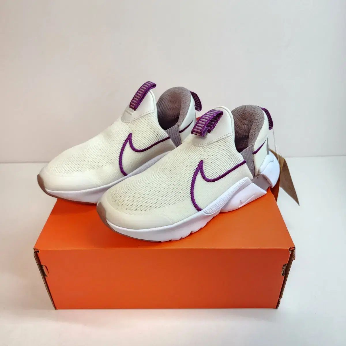 店舗の NIKE ナイキ ジュニア フレックス プラス 2 ー 225 250