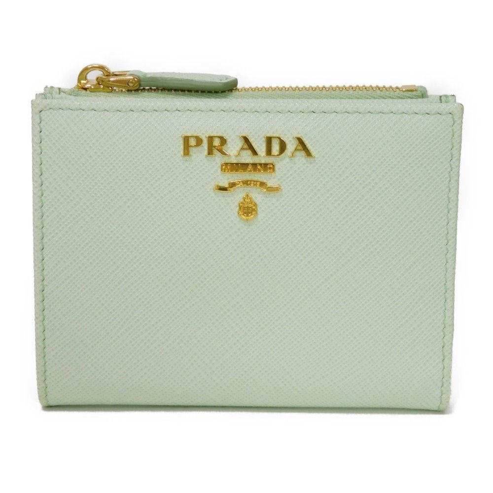 PRADA プラダ サフィアーノ マルチ コンパクト ウォレット 現行 アクアマリン RFID ICチップ スナップボタン 札入れ カードケース コインケース ロゴ メタル パステルグリーン 二つ折り財布 1ML050 ZLP F0RAY