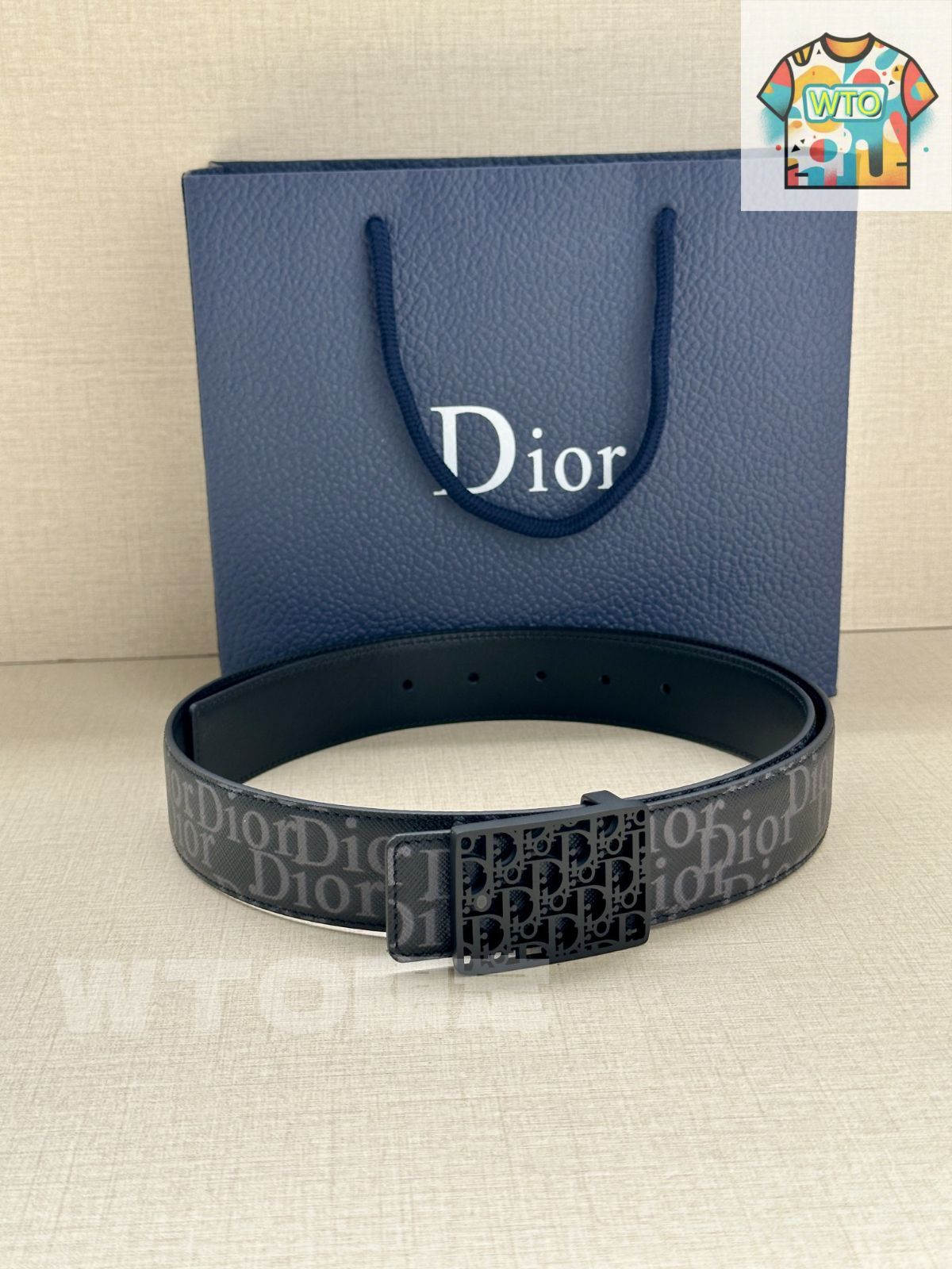 ディオールDior 両面ベルト 今日特価】Dior ディオール 35mm 両面ベルト-1 - メルカリ
