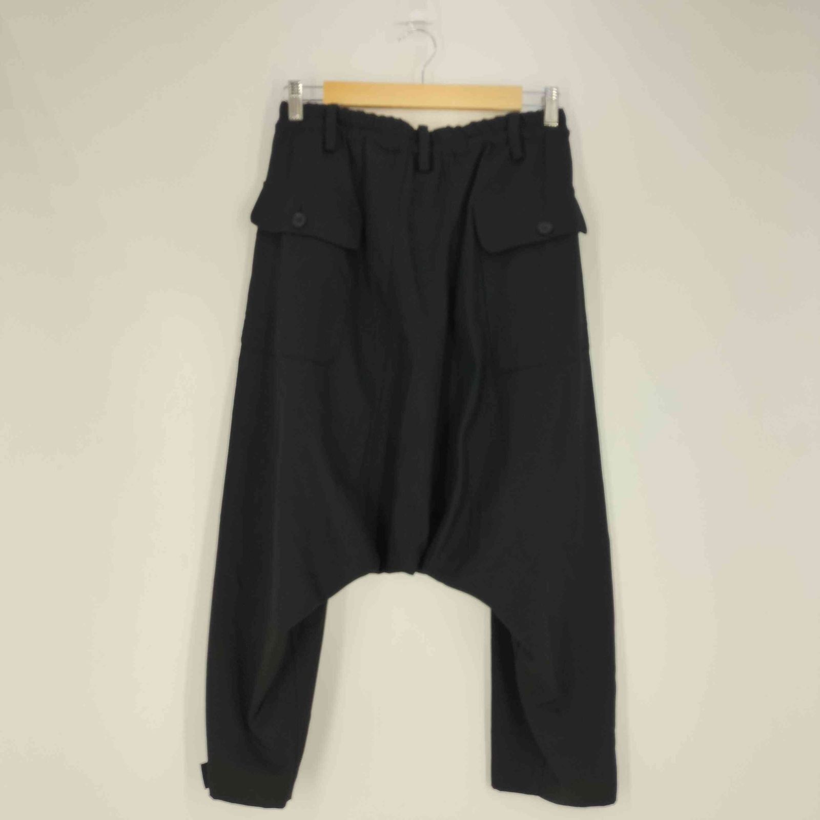 サルエルパンツ