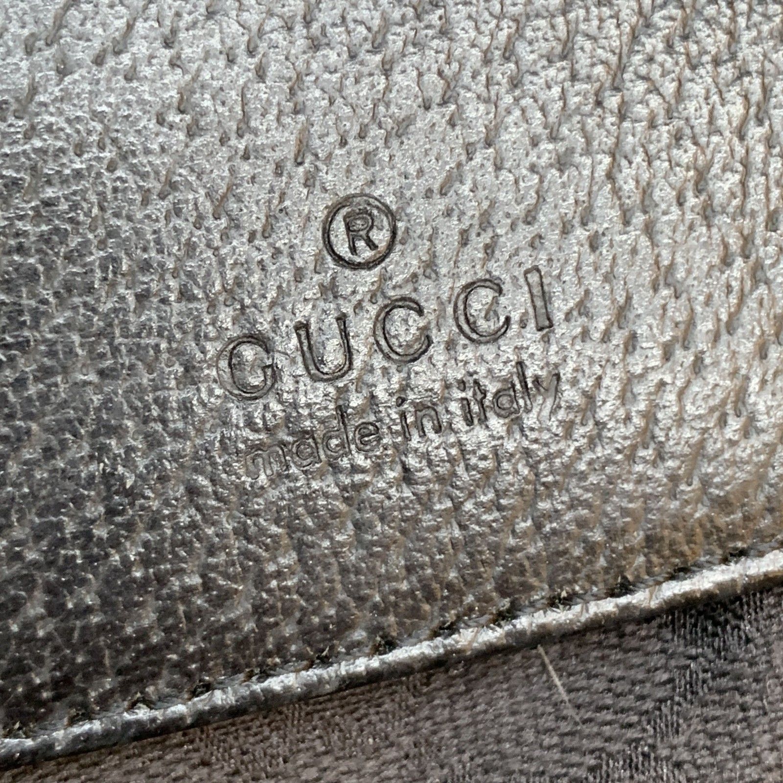 J381 GUCCI グッチ GGキャンバス メンズ ショルダーバッグ ボディ