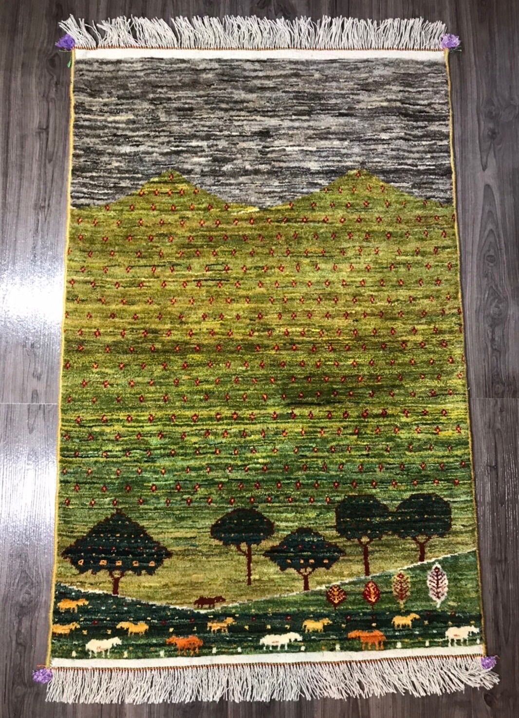 新品 ペルシャ絨毯 手織り リズ ギャッベ 緑 羊 生命の木 - ラグ