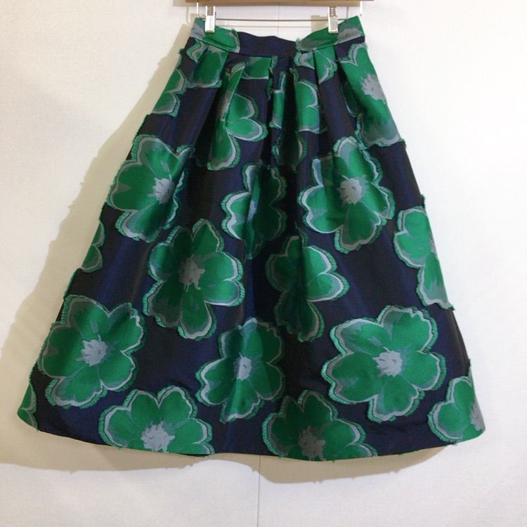 シートーキョー　スカート　36 ジャガード SHE Tokyo シートーキョー 花柄 ジャガードスカート ネイビー グリーン