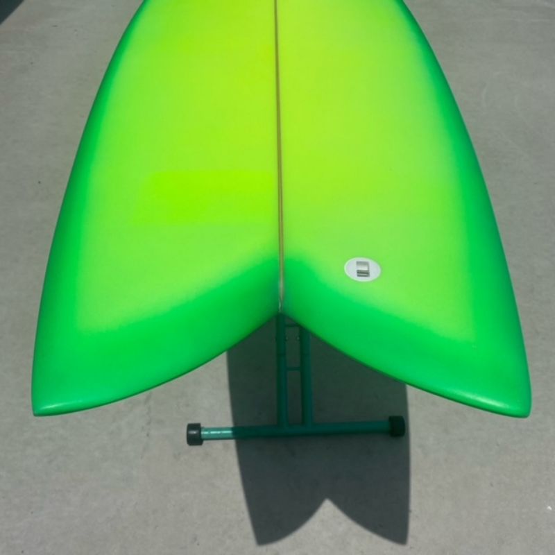 Dog town サーフボード　6.0 フィッシュ CHANNEL ISLANDS チャネルアイランズ FISHBEARD フィッシュ