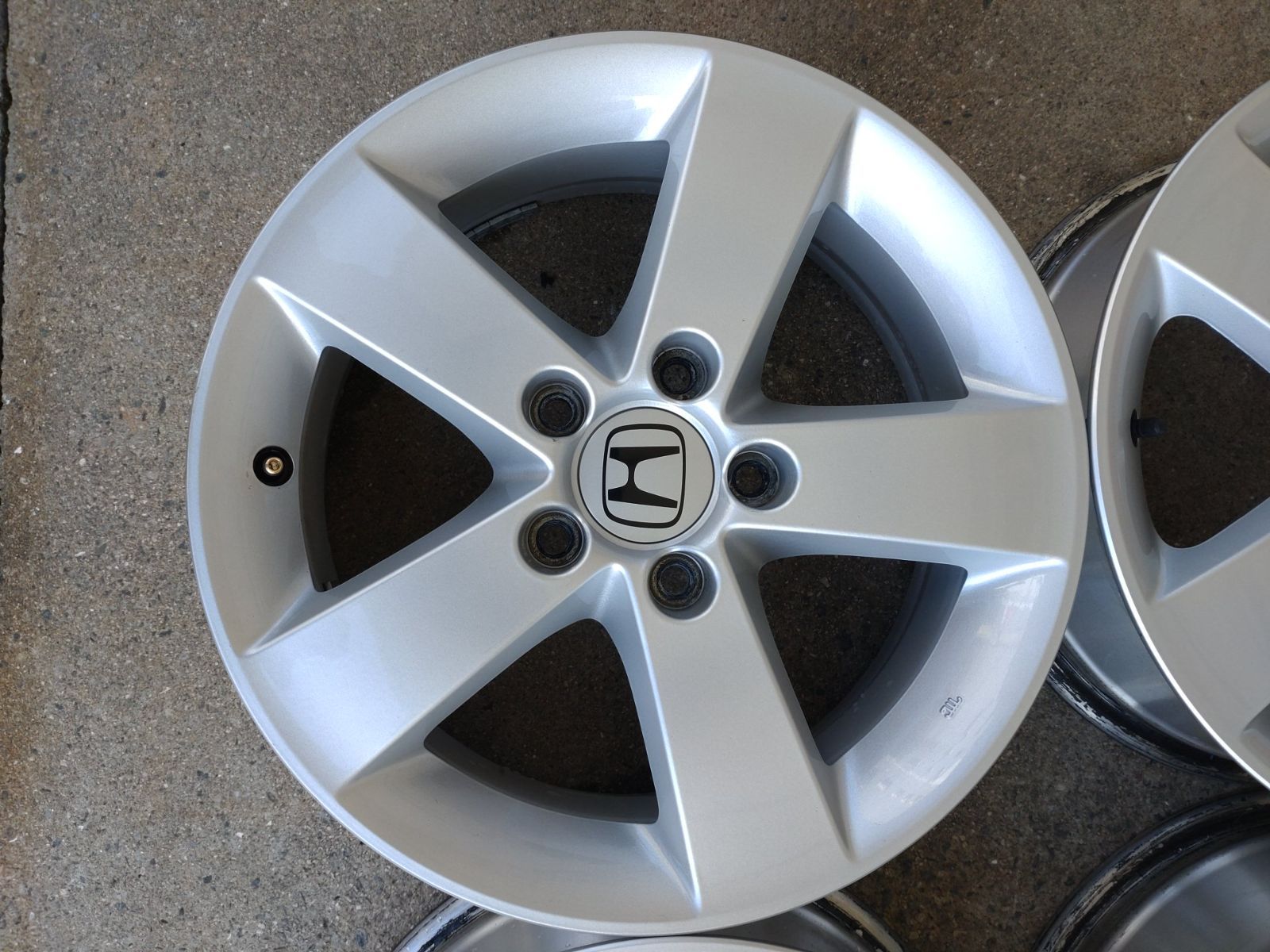 HONDA ホンダ シビック FD1系 純正 アルミホイール 16インチ 6.5J 45 PCD114.3-5H ハブ径Φ64 4本セット