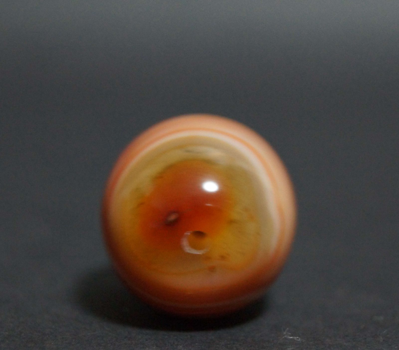 オールドチベット 古いメノウ瑪瑙 纏絲瑪瑙 大玉根付緒締玉アゲート Dziビーズ オールドチベット メノウ瑪瑙 眼紋纏絲瑪瑙 大玉根付 緒締玉