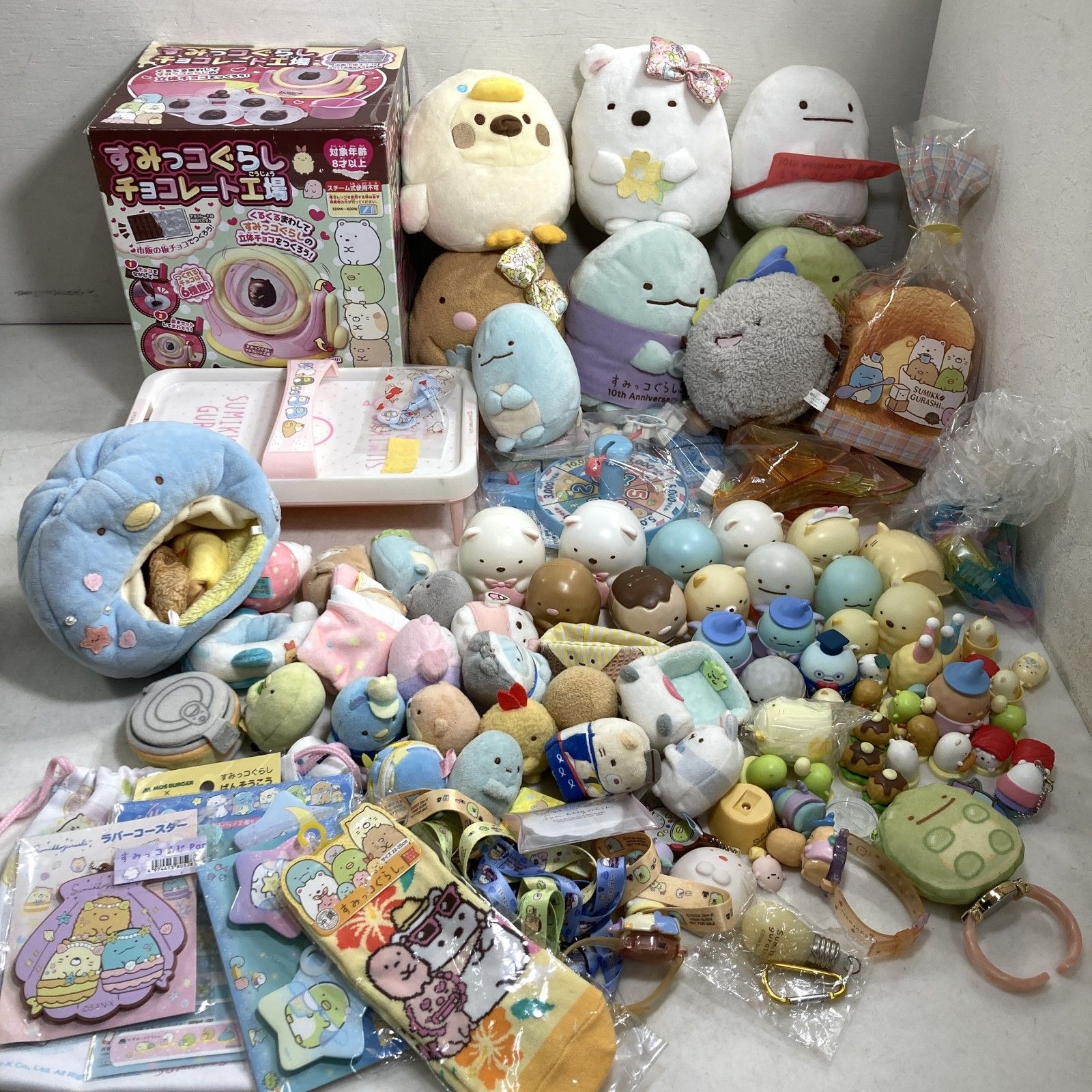 ☆ すみっコぐらし グッズ まとめ商品 大量 約100点 ぬいぐるみ、すみ