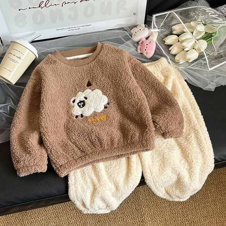 ボア パジャマ キッズ 子供 もこもこ ふわふわ ルームウェア 冬 着る毛布 女の子 男の子 フリース あったかパジャマ 長袖 ロングパンツ 上下セット 子ども 暖か 裏起毛 部屋着 かわいい アニマ lulum 530