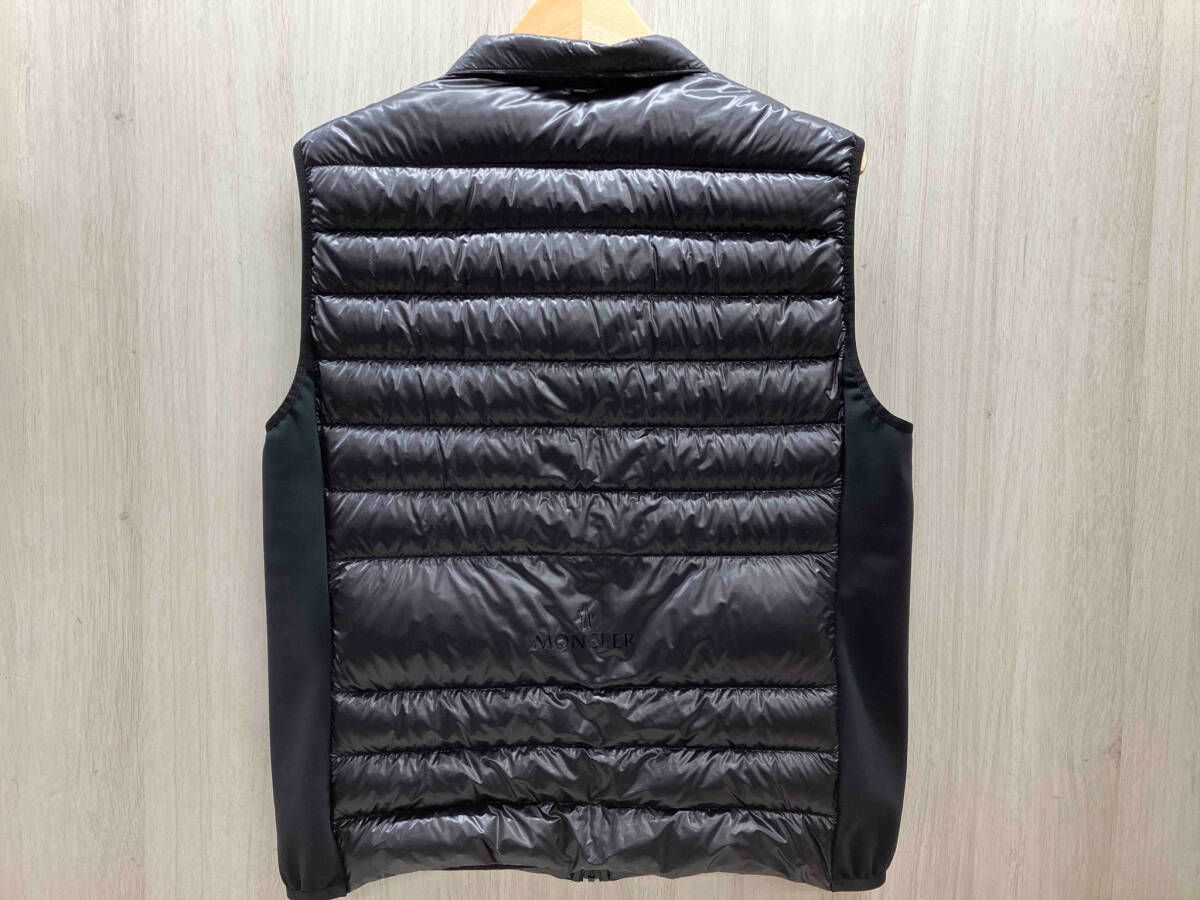 MONCLER ブラック ダウンベスト モンクレール(MONCLER) レディース