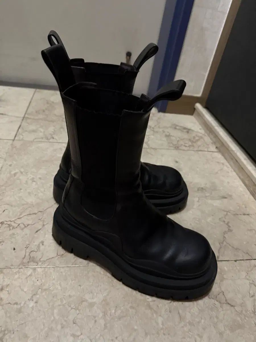 BOTTEGA VENETA