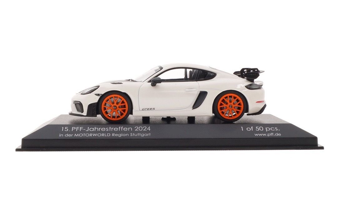 ミニチャンプス 1/43 ポルシェ 718 982 ケイマン GT4 RS 15.PFF Jahrestreffen 2024 50台限定  Minichamps 1:43 Porsche Cayman CAC04324005 - メルカリ