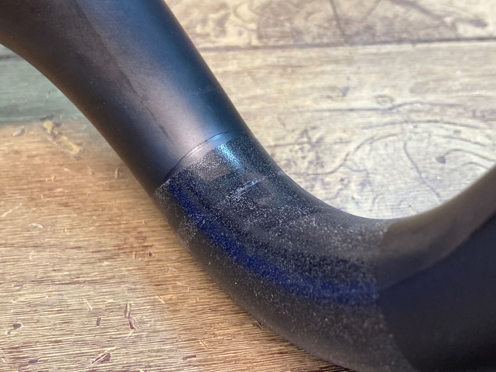 カーボン ドロップハンドル