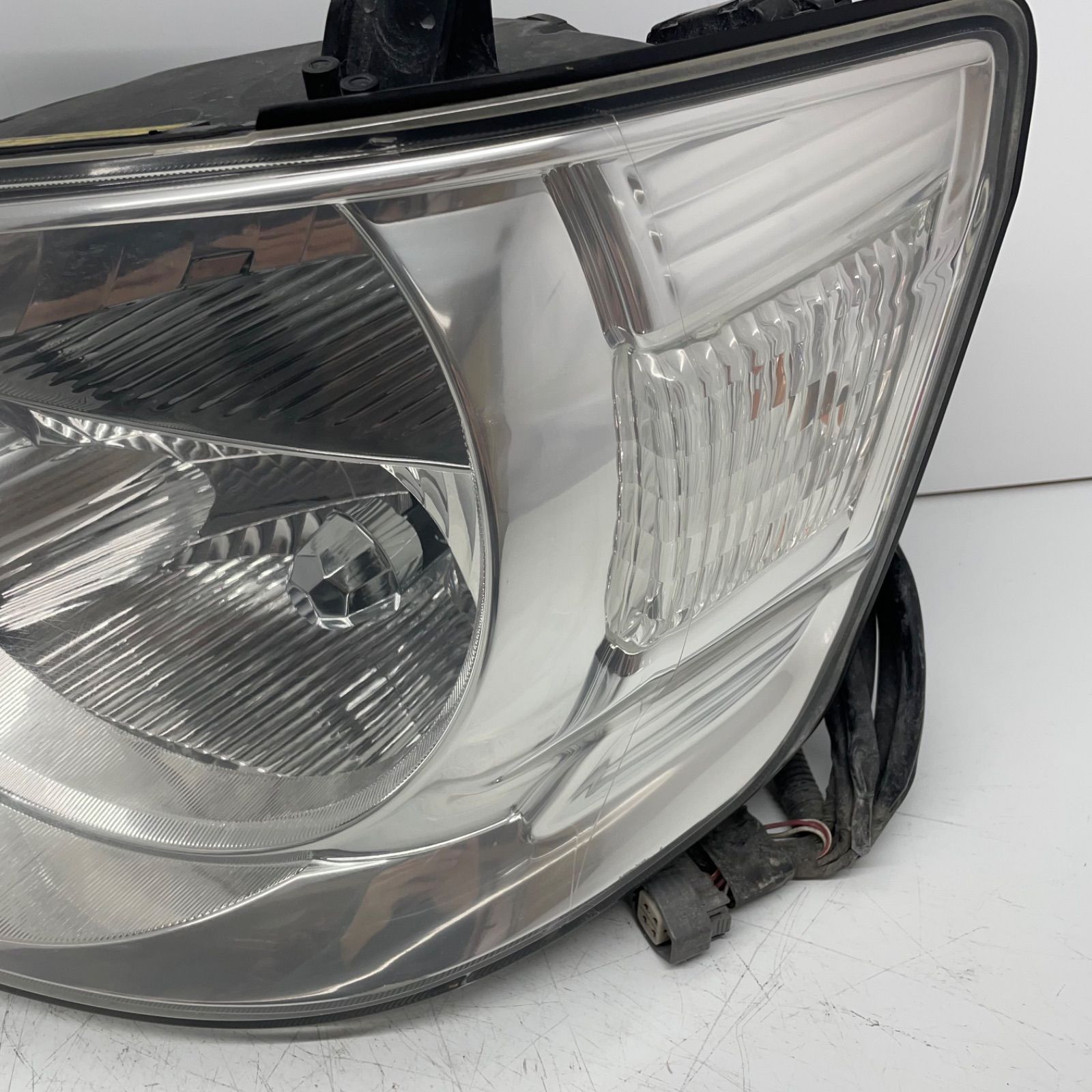 アー1★トヨタ純正 AZR60 65 ノア ヘッドライトセット ノア/NOAH/60系/AZR60G/AZR65G 純正 前期 左ヘッドライト