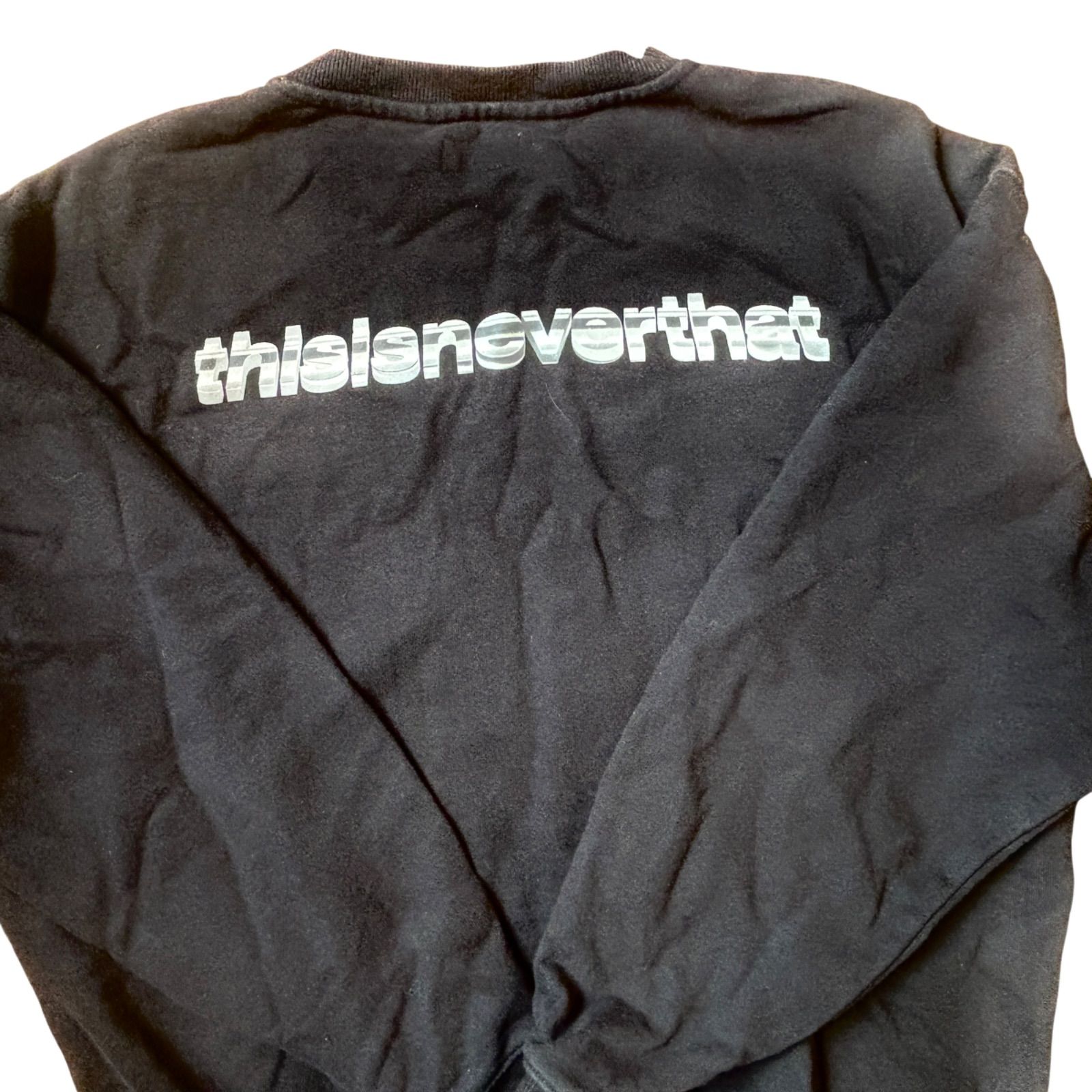 thisisneverthat ネバザ 刺繍 スウェット 黒 着用感L-XL Half Zip Sweatshirt – thisisneverthat® JP