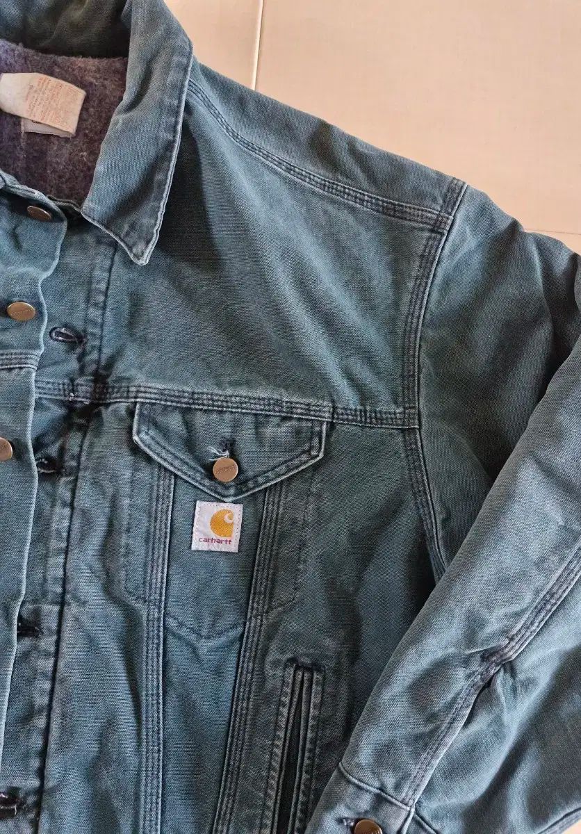 ビッグサイズ！！【Carhartt カーハート】トラッカージャケット 01eff200a93de8f09af67265a77629