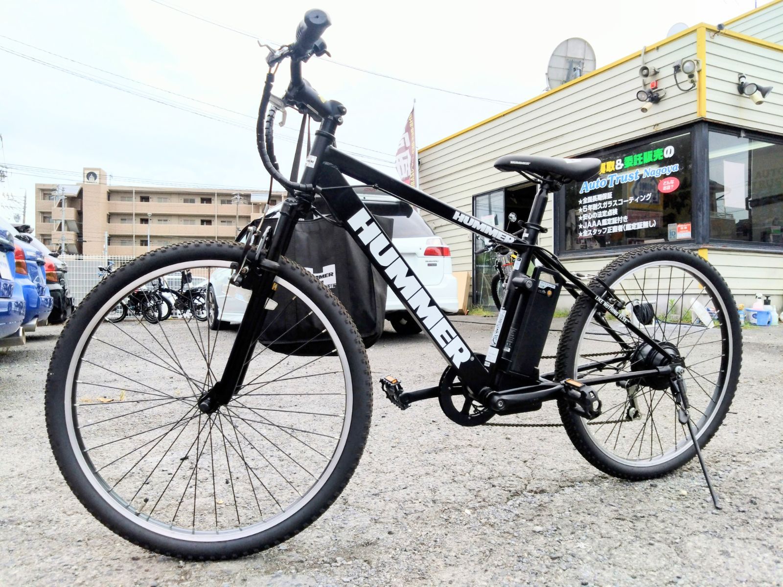 メルカリshop出店記念＆真夏の特選B級祭 HUMMER 電動アシスト自転車 メーカー１年保証 オマケのLEDライトセット付 人気ブラック k464 USTAUSTRALIA_COM_AU