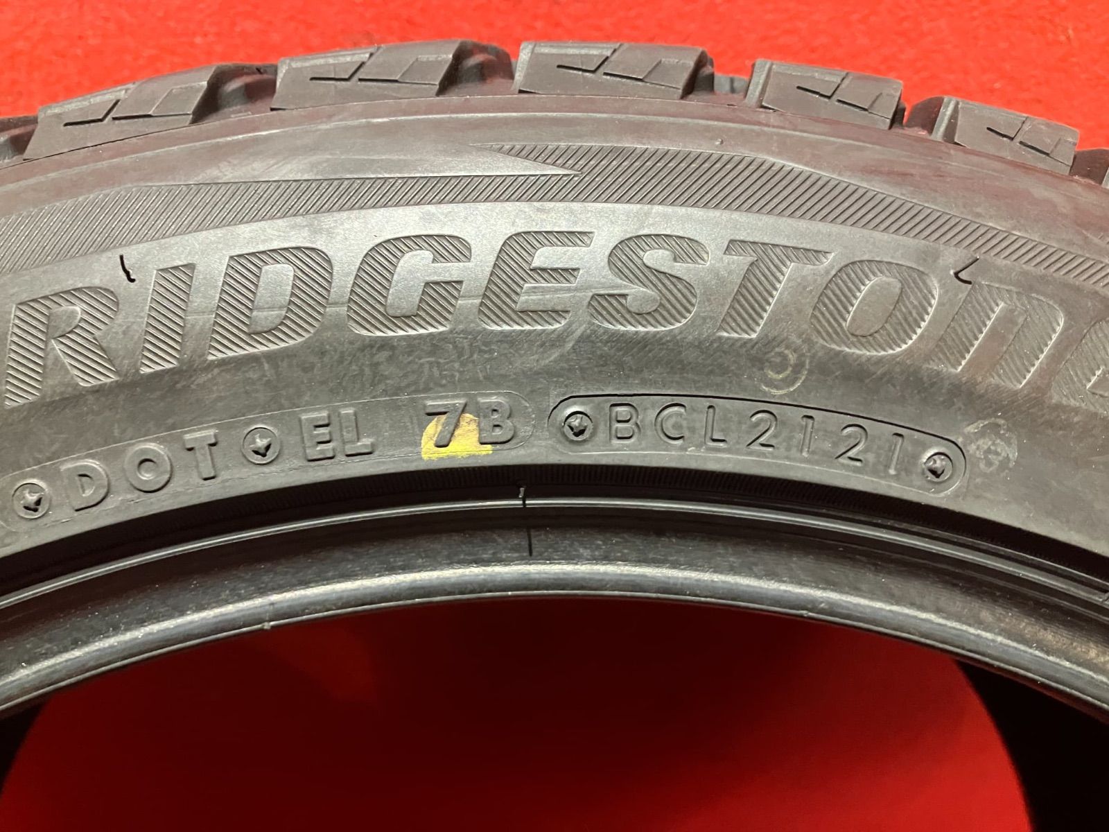 BRIDGESTONE DM-V2