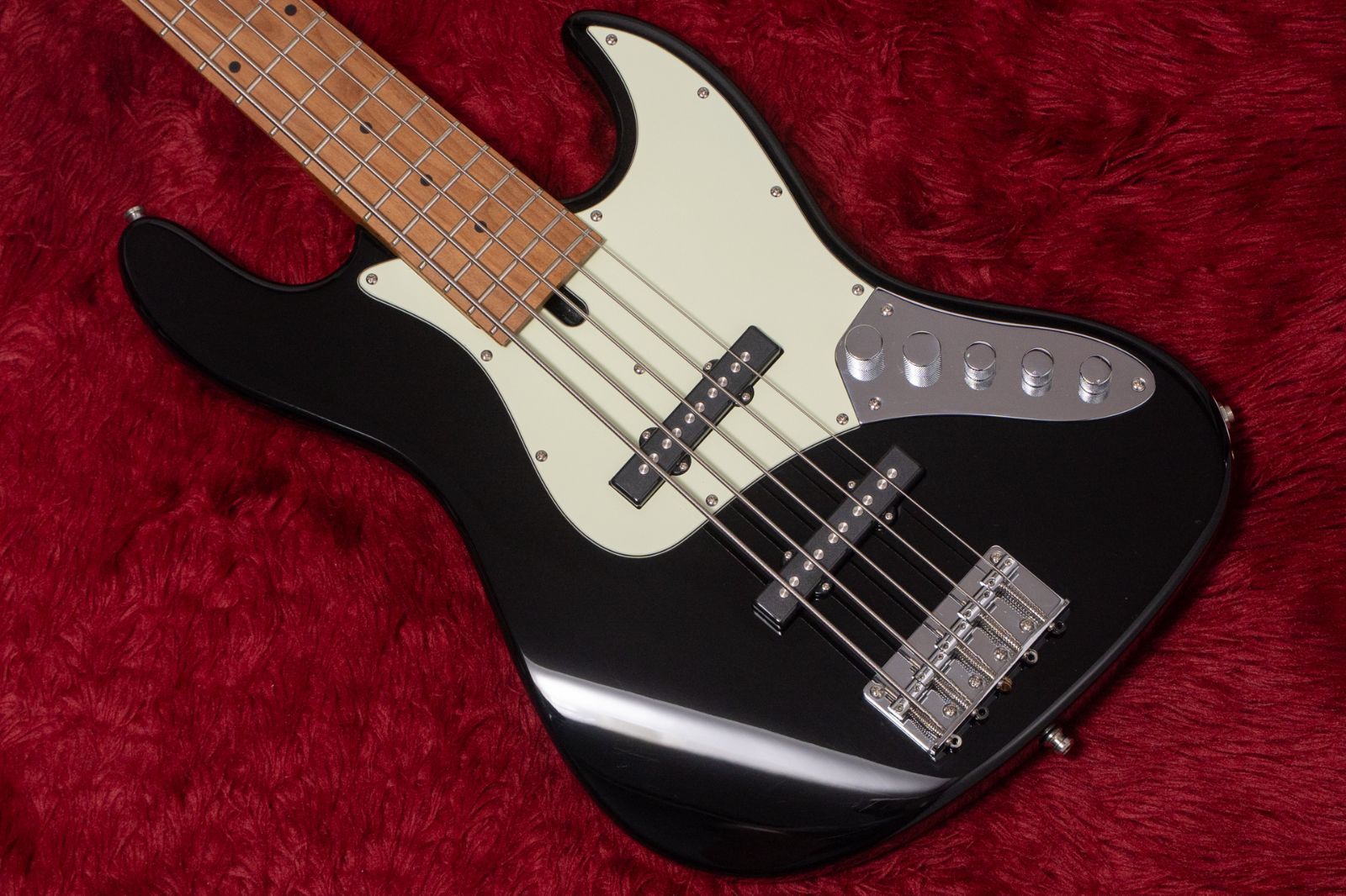 Bacchus WJB5-630-RSM M ACT BLK 4.440kg GIB横浜