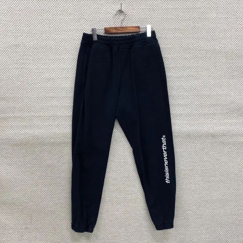 【雷市場（ポンジャン）商品韓国直送】 thisisneverthat(ディスイズネバーザット) ロゴ ジョガー ゴム トラックパンツ M C00803