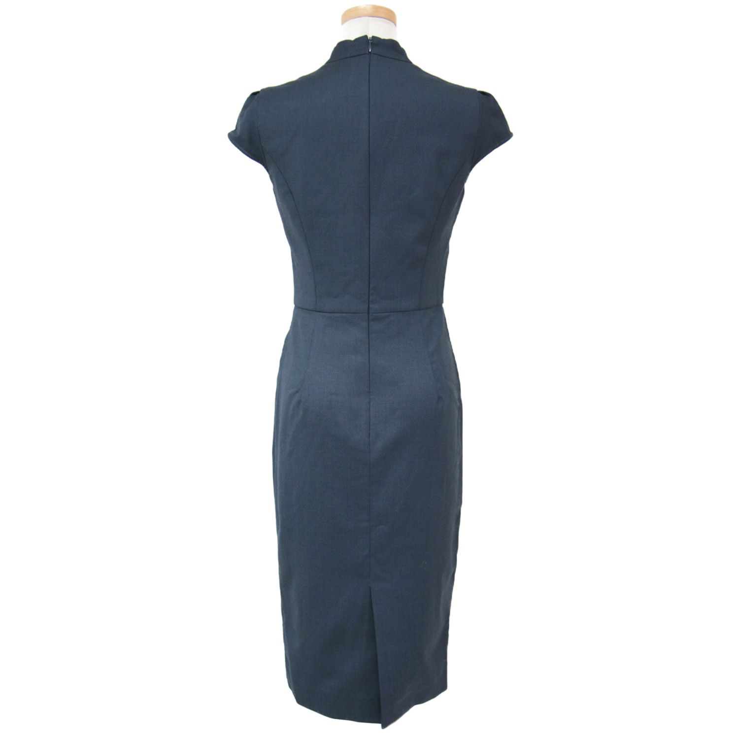 AKIKO OGAWA ワンピース AKIKO OGAWA（アキコオガワ）の「AKIKO OGAWA. ワンピース