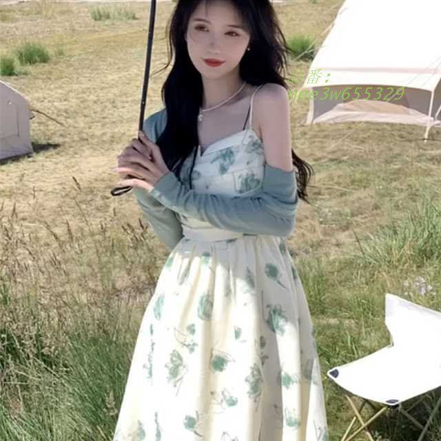 プリントワンピース