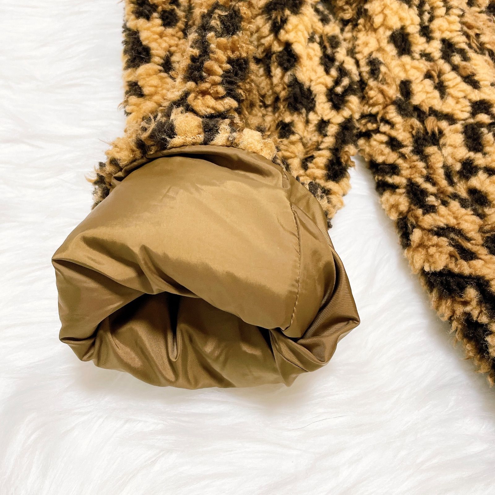 TATRAS ブルゾン サイズ3 CML アニマル LTAT22A4913-L