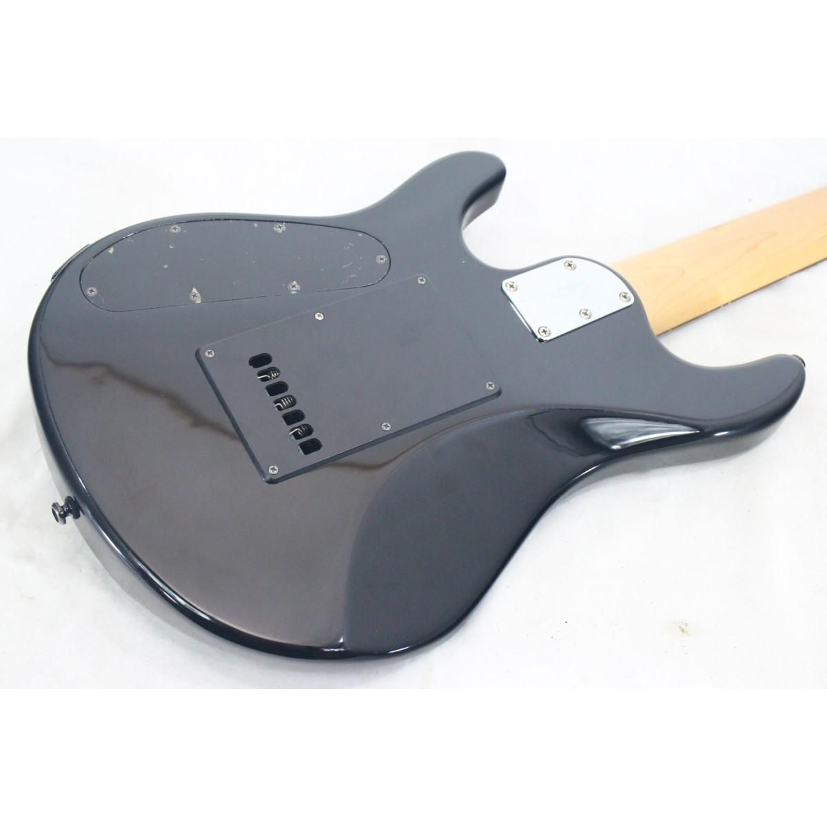 ＳＴＥＲＬＩＮＧ ＢＹ