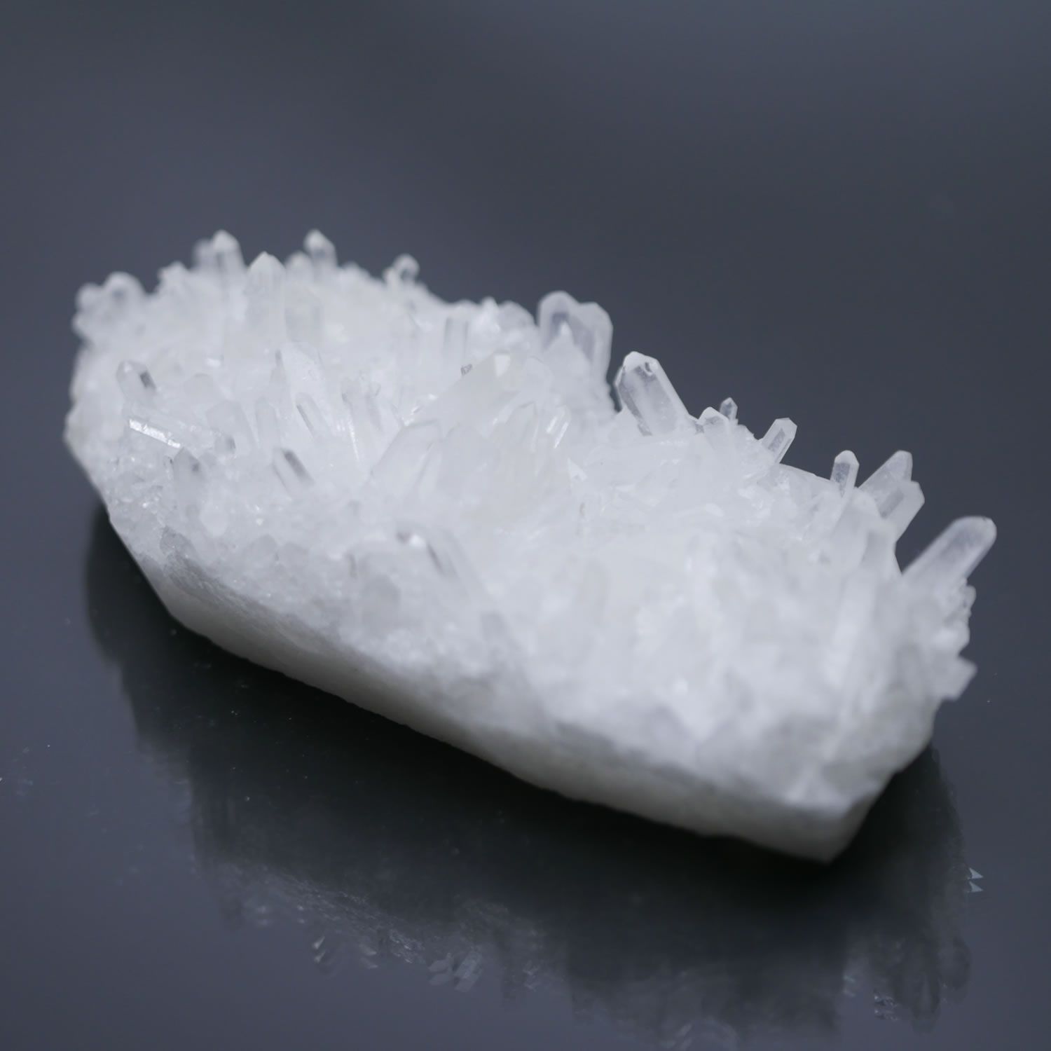 ヒマラヤのクル渓谷産 水晶クラスター クル渓谷産ヒマラヤ水晶クラスター 1点物 （約120gガーデンクォーツ