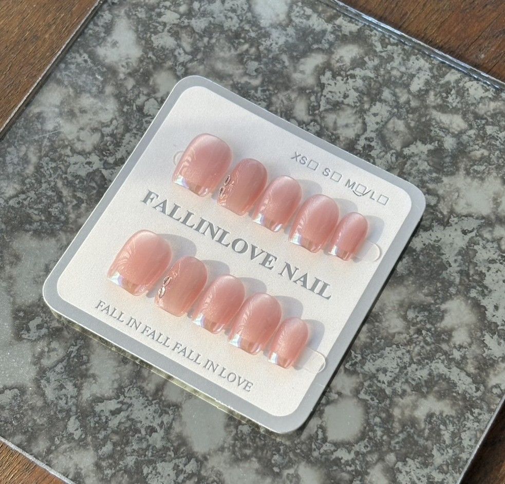 【オーダー】ネイルチップ　ミラーフレンチ　桃　ピーチ　韓国　マーブル　ワンホン オーダー】ネイルチップ ミラーフレンチ 桃 ピーチ 韓国