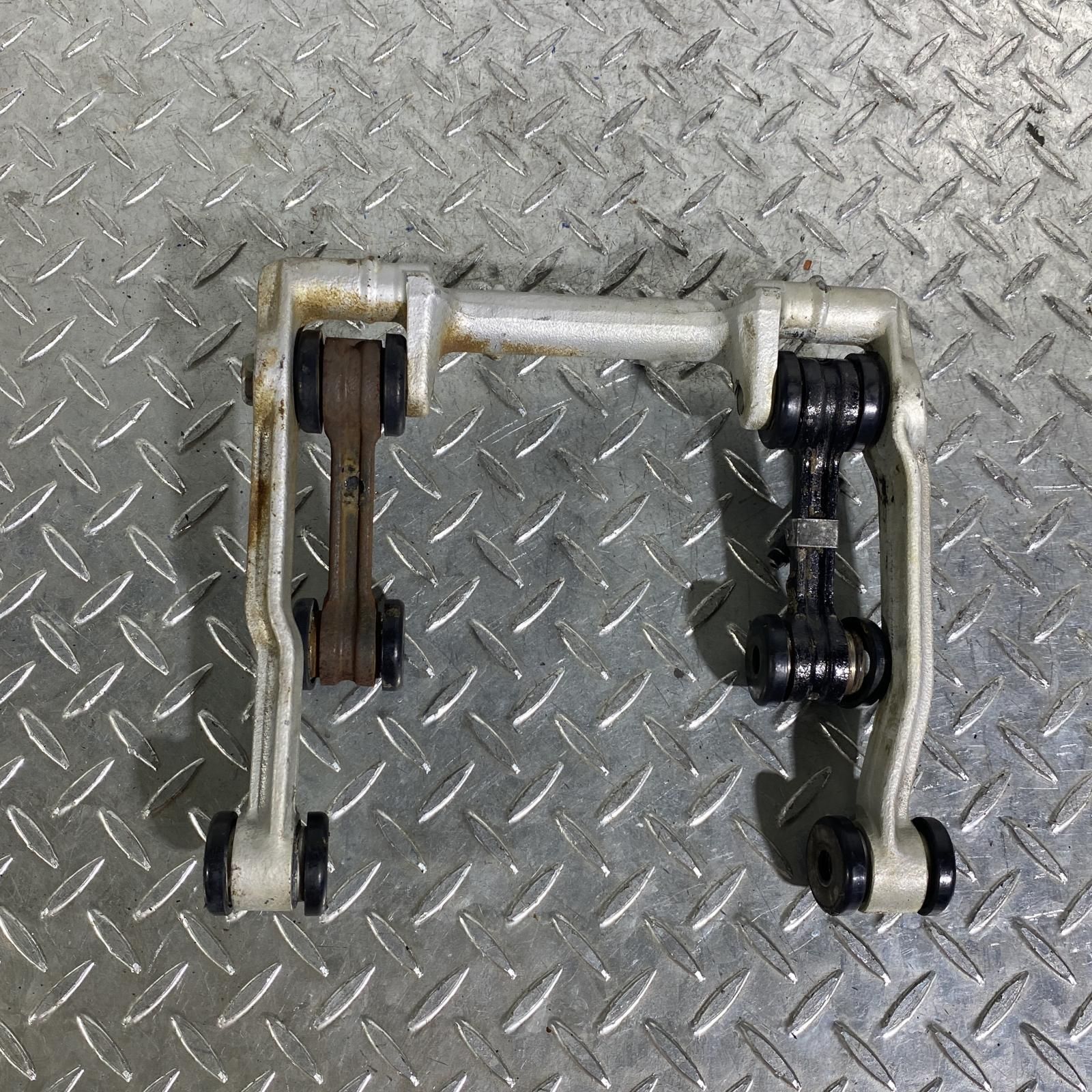 CBX400F|CBX550F リアサスペンション