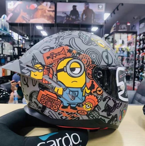 フルフェイスヘルメット