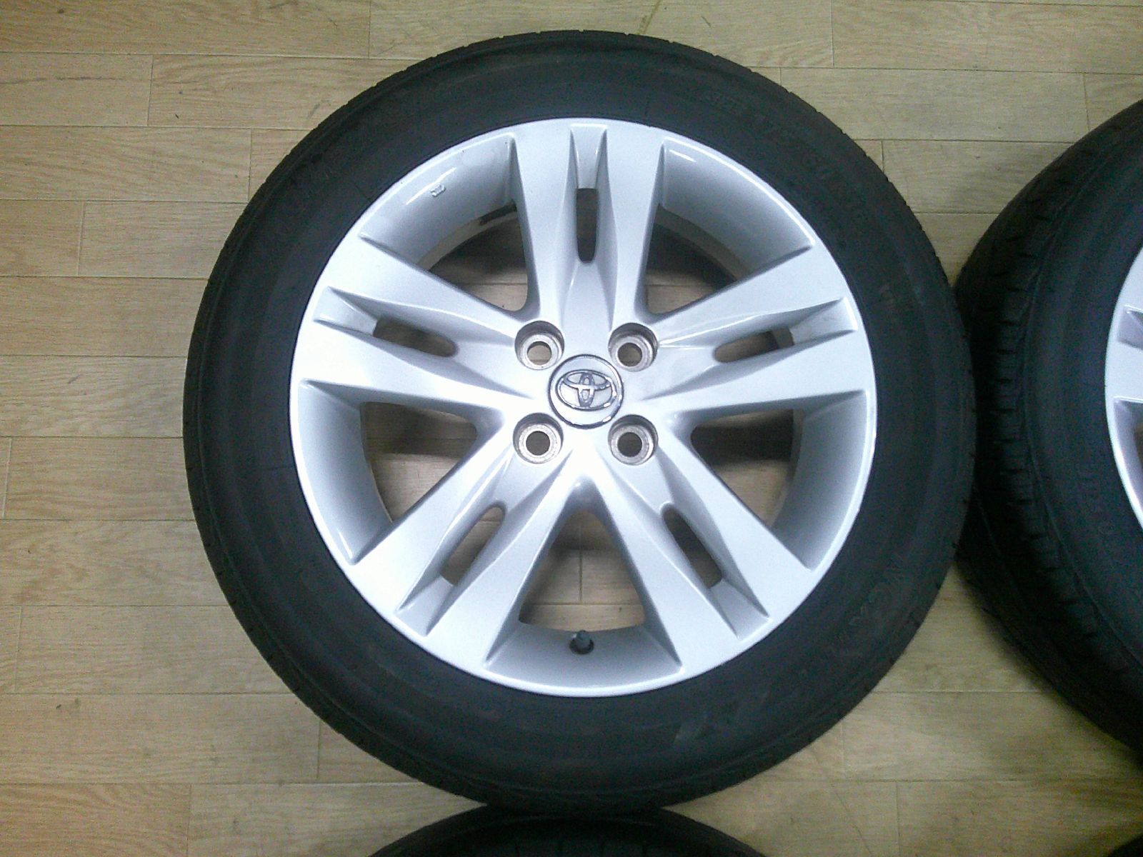 永続的な トヨタ IQ 純正 16インチ 5J 45 PCD100 4穴 4本 ブリヂストン 175 60R16 カローラ アクア ヴィッツ iQ 等に