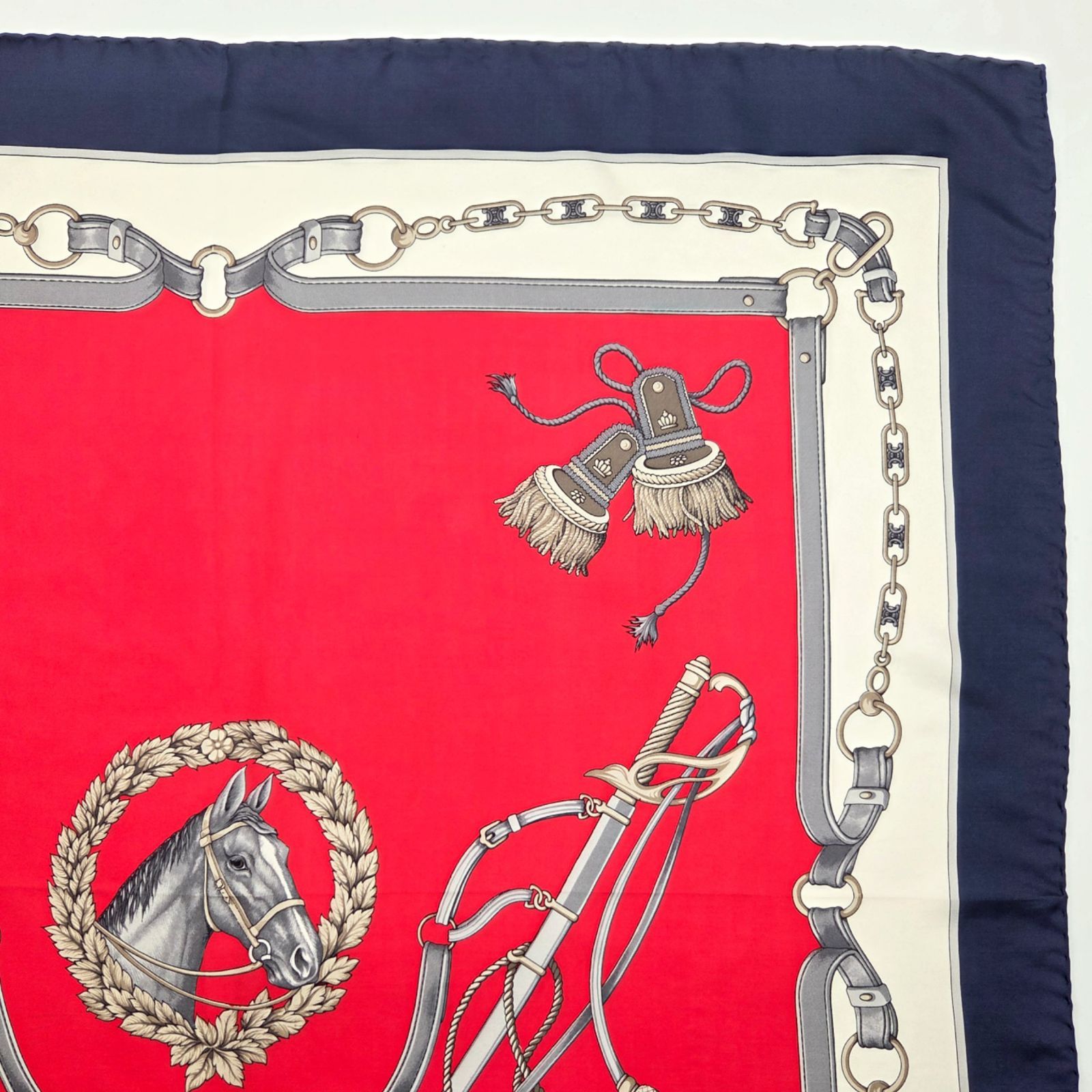 美品 セリーヌ スカーフ シルク ホース 馬 ホースビット ブラウン ブラック 美品 セリーヌ スカーフ シルク ホース 馬 ホースビット