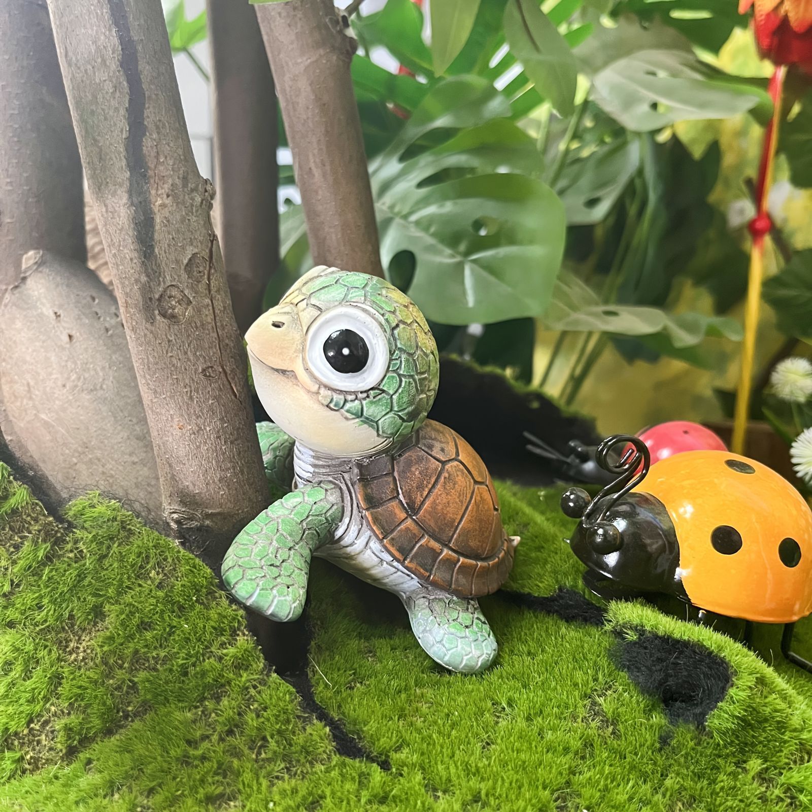置物 オブジェ ガーデンオーナメント ウミガメの赤ちゃん ミニサイズ 室内 屋外 鉢植えオブジェ インテリア 玄関 リビング ダイニング 装飾 庭 ガーデニング 装飾 ガーデン 樹脂 ユニーク ギ