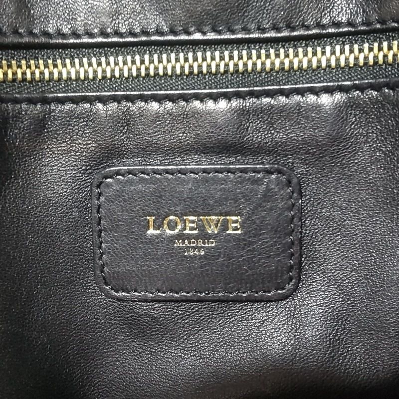 LOEWE(ロエベ) ハンドバッグ アマソナ36 シルバー レザー