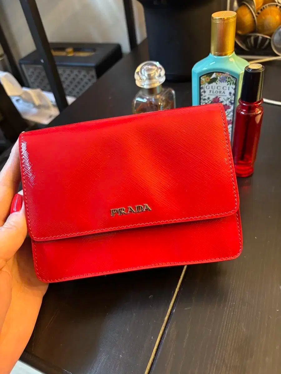 PRADA プラダ ミニ クロス 兼 クラッチバッグ 正規品