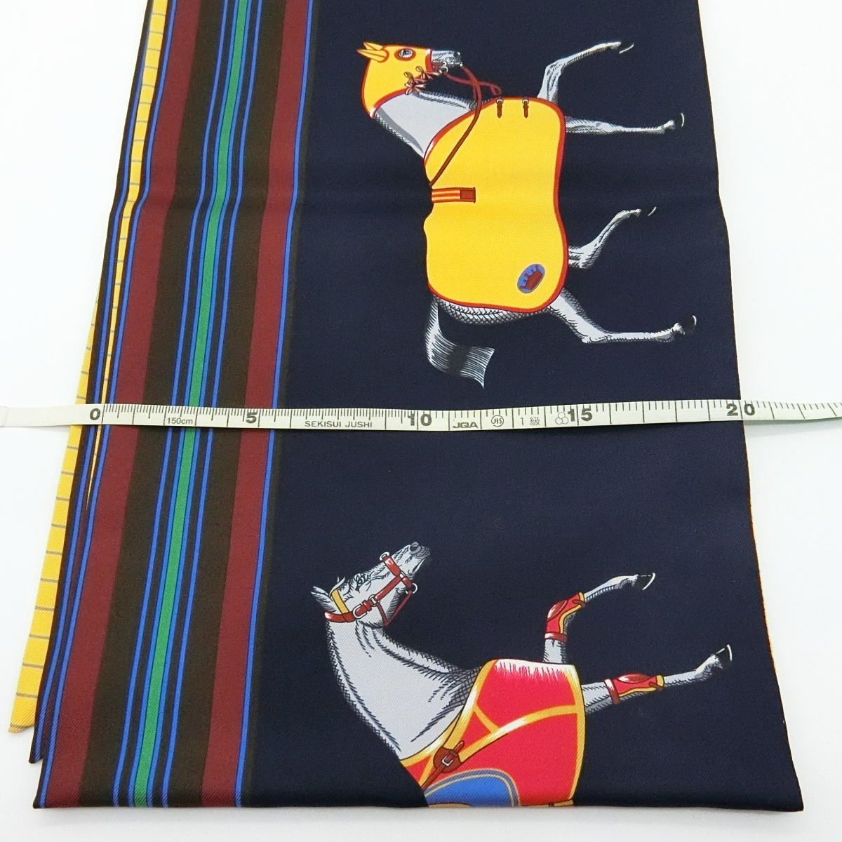 HERMÈS 馬 モチーフ カレ90 ネイビー