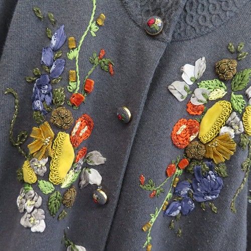 ATELIERSAGAN アトリエサガン カーディガン ニット花 刺繍 デザイン