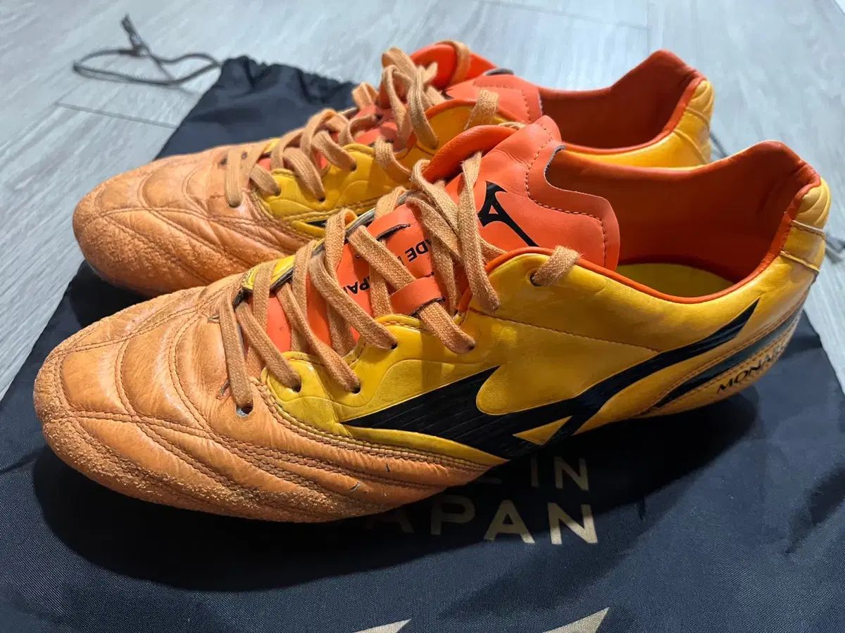 Mizuno ミズノ モナルシーダ サッカーシューズ 260